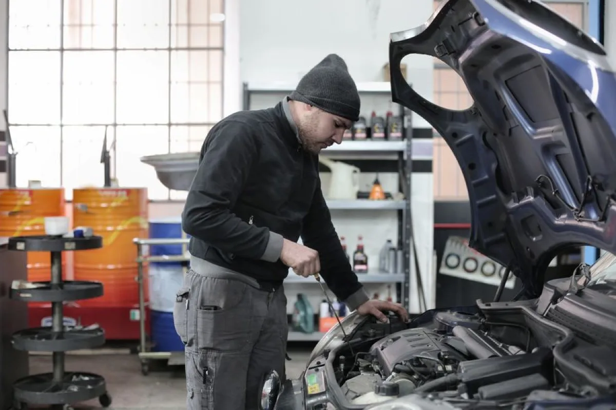 APK-controle bij Autobedrijf Van Dijk