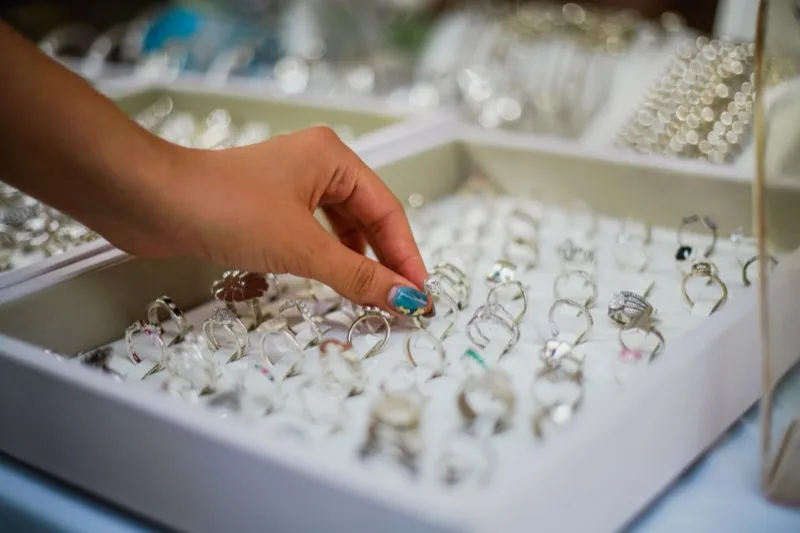Ring Vera, handgemaakt van gerecycled zilver