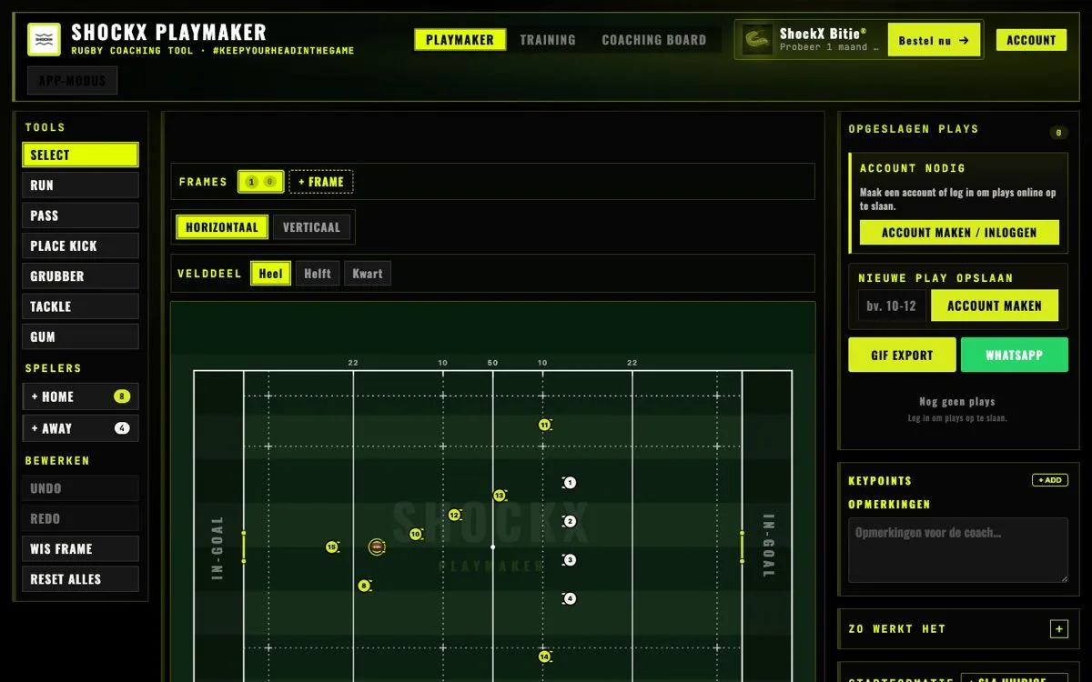 Screenshot van de Playmaker-app met tactiekbord en spelersposities op een rugbyveld